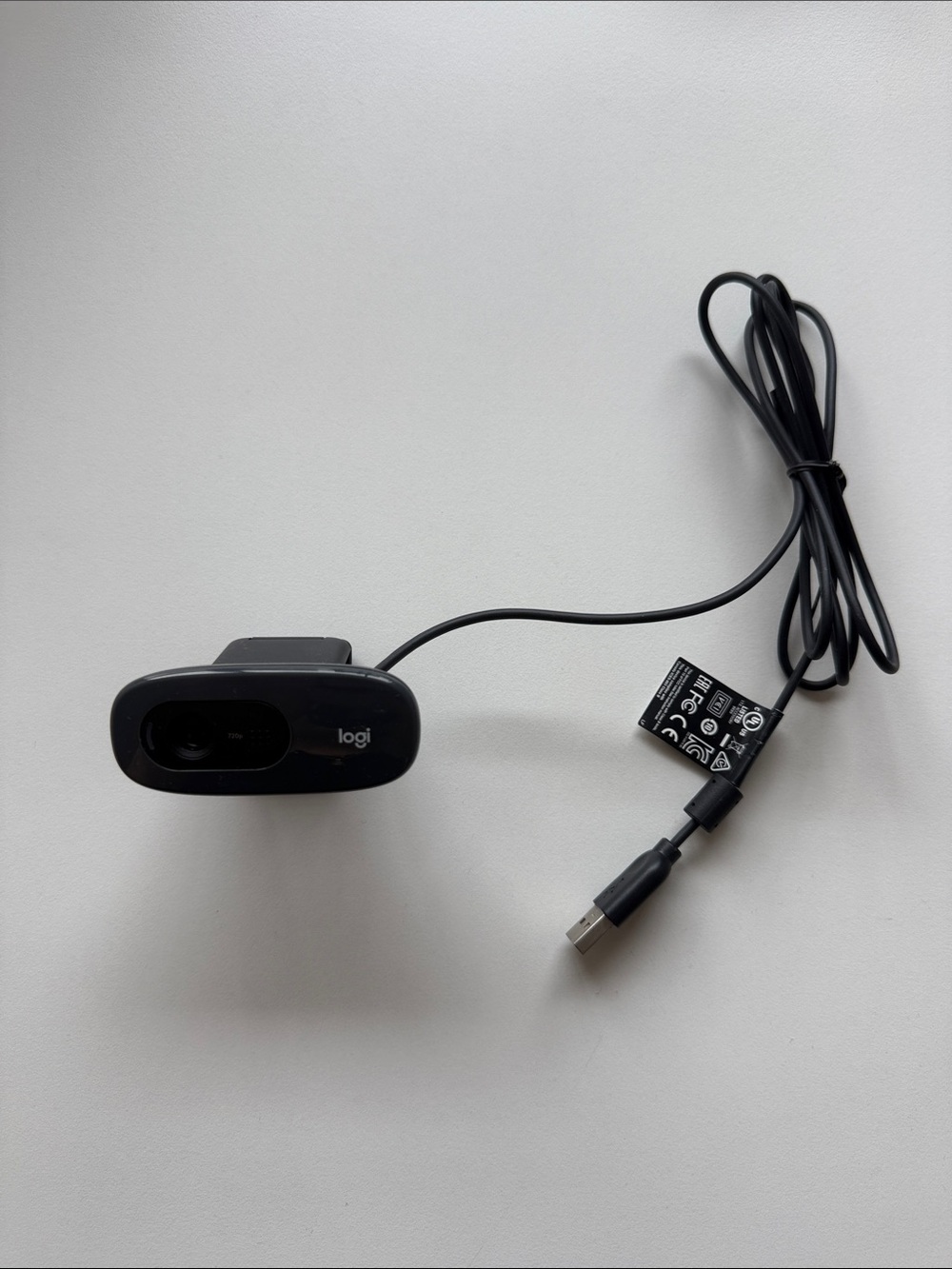 Logitech Black USB Webcam with Built-in Clip